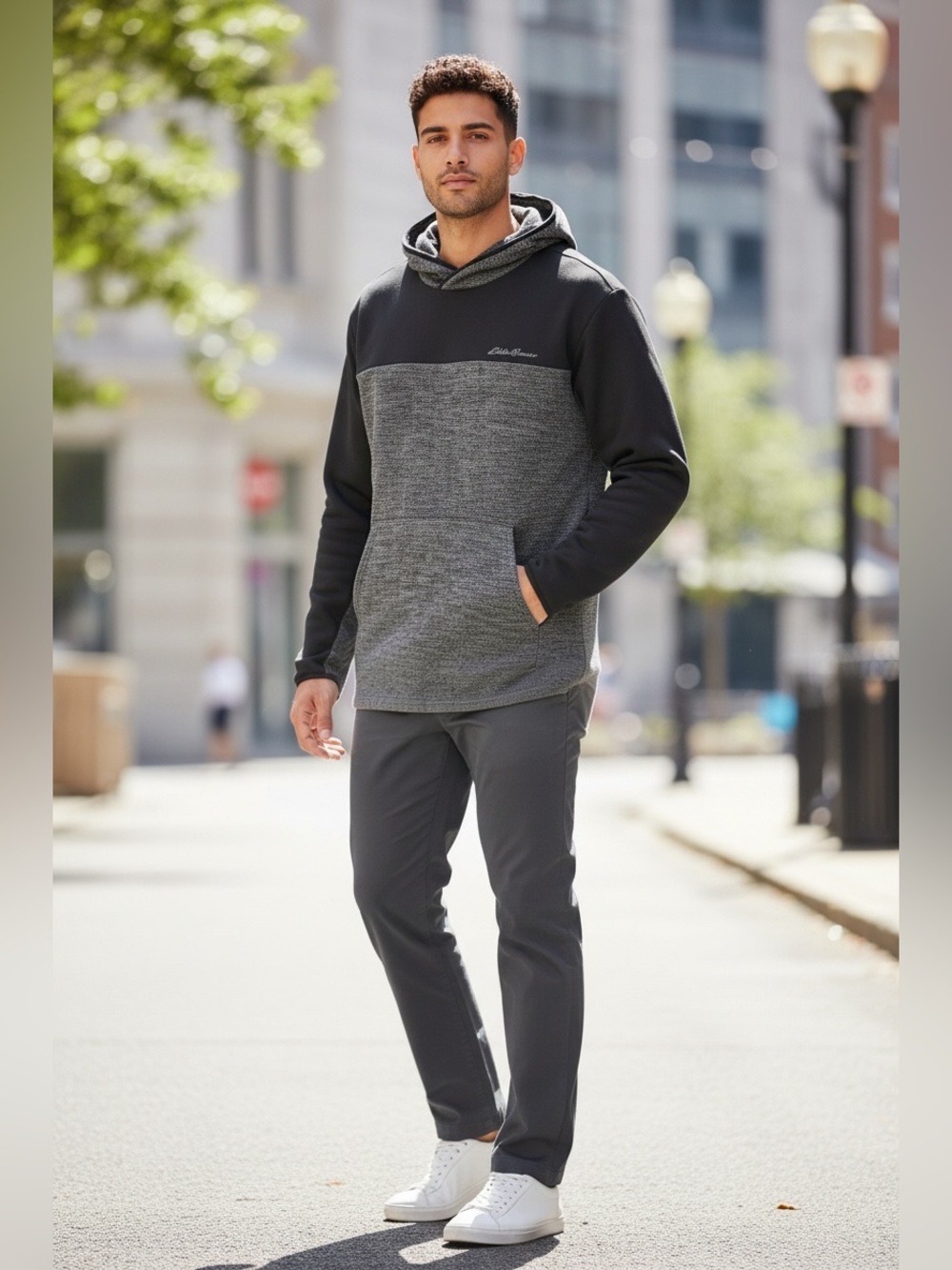 Eddie Bauer Men's Black and Charcoal Hooded Freedry Pullover
